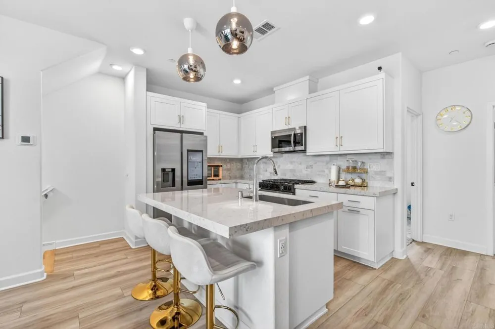 2345 Acara Circle San Diego, CA 92154