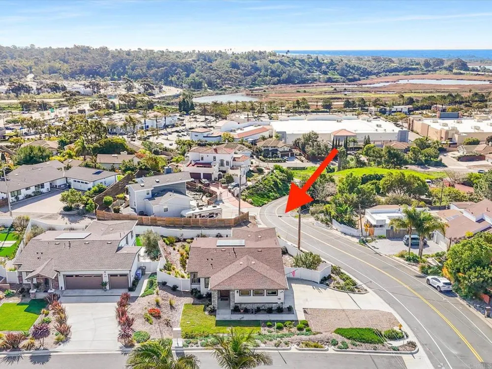 1858 Avocado Rd Oceanside, CA 92054