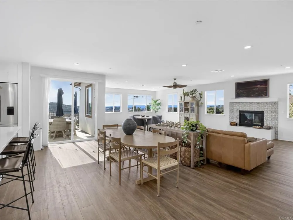 1858 Avocado Rd Oceanside, CA 92054