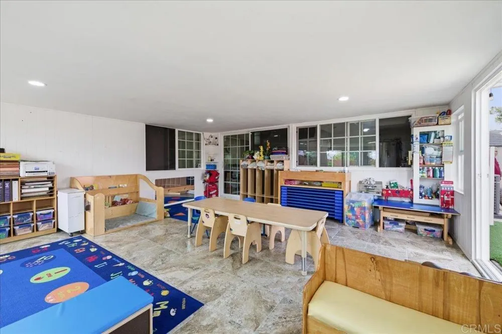 1544 Knob Hill Road San Marcos, CA 92069