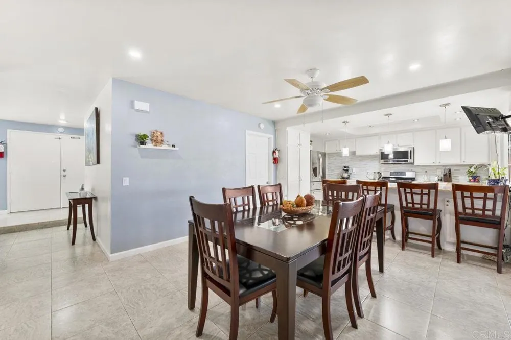 1544 Knob Hill Road San Marcos, CA 92069