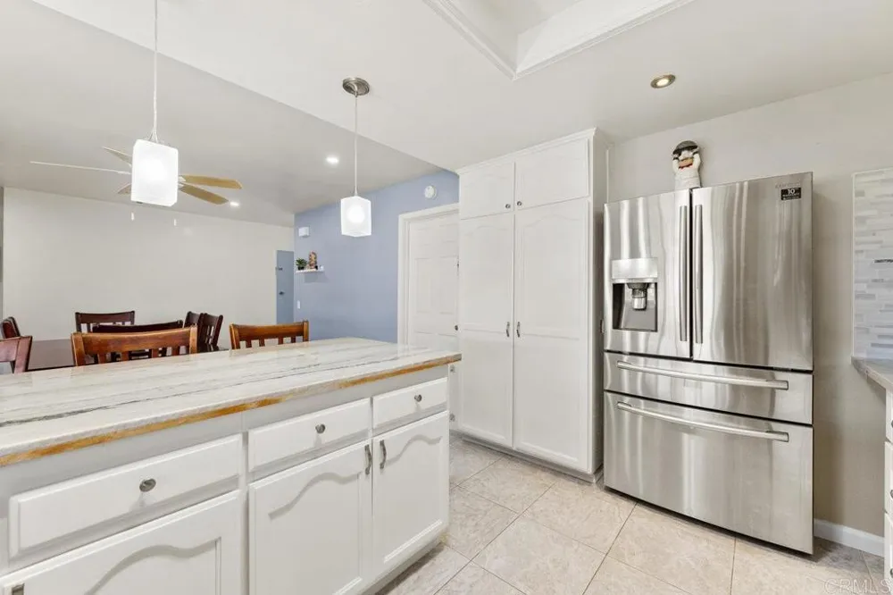1544 Knob Hill Road San Marcos, CA 92069