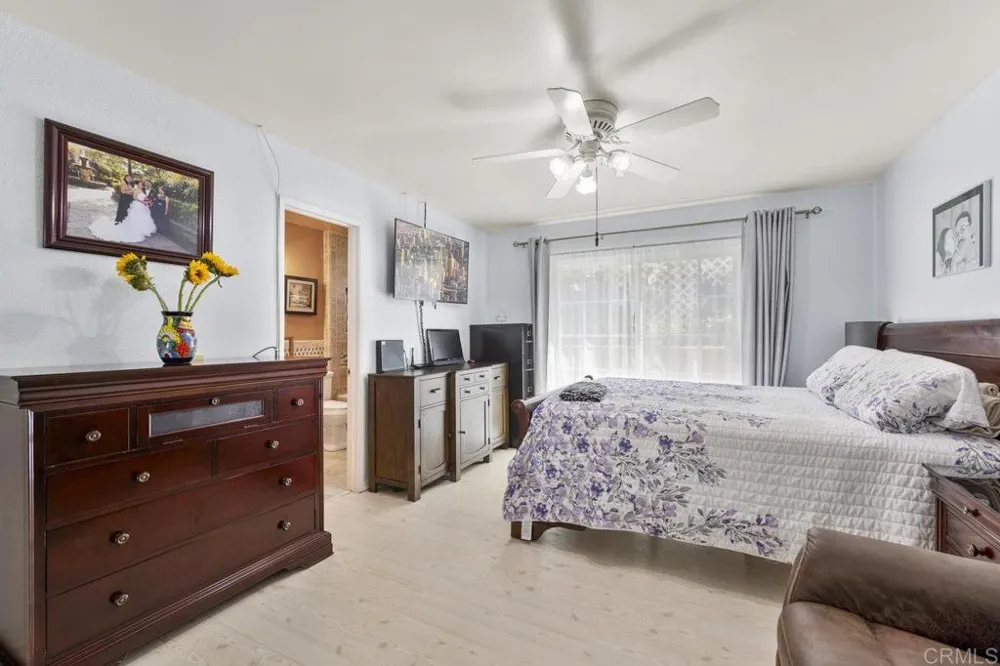 1544 Knob Hill Road San Marcos, CA 92069