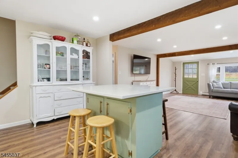 131 Crusher Rd Hopewell, NJ 08525