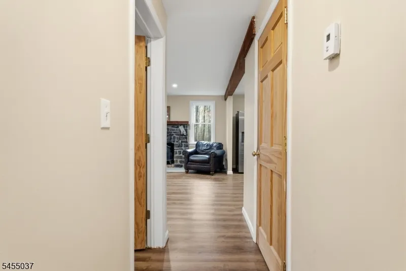 131 Crusher Rd Hopewell, NJ 08525