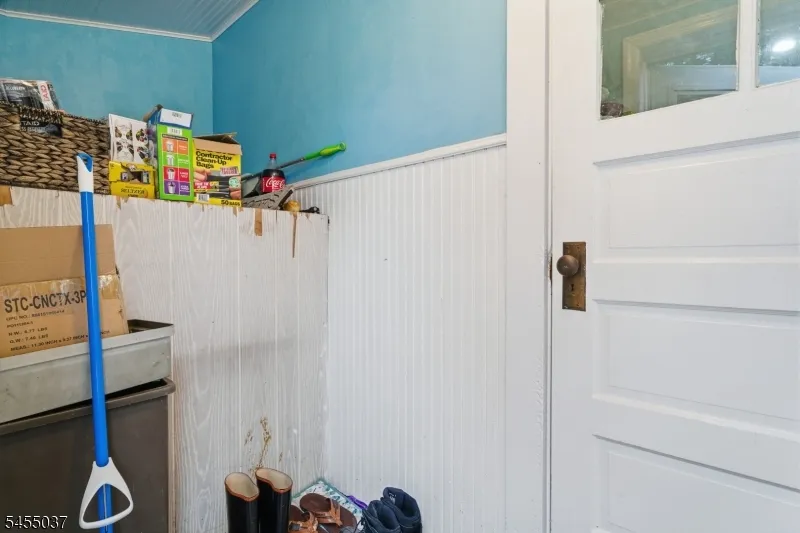 131 Crusher Rd Hopewell, NJ 08525