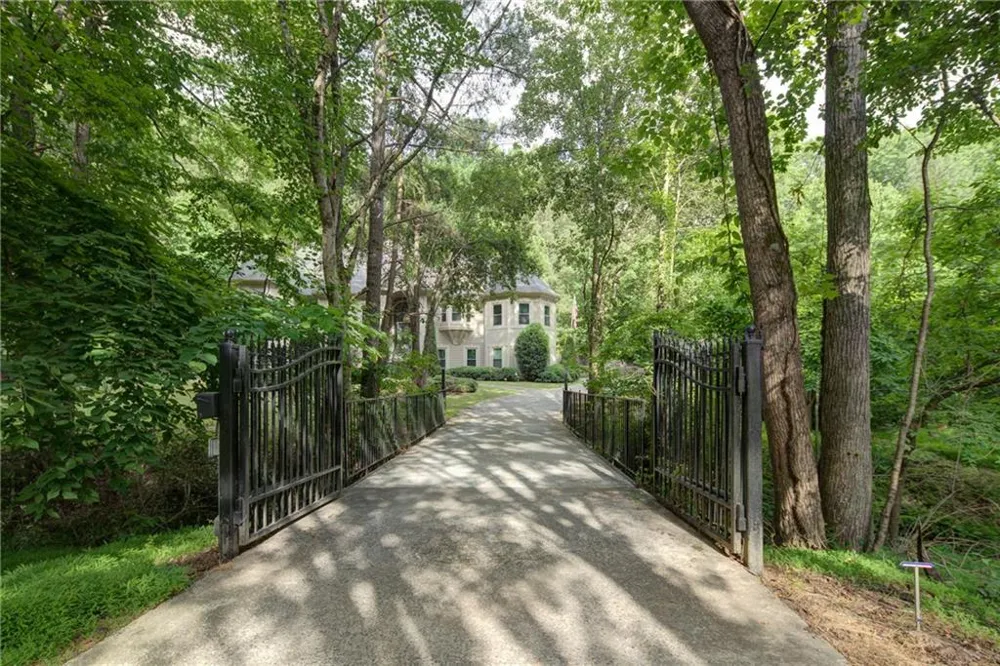 2535 Ashford Drive Cumming, GA 30041