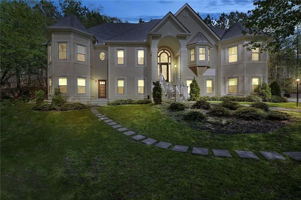 2535 Ashford Drive Cumming, GA 30041