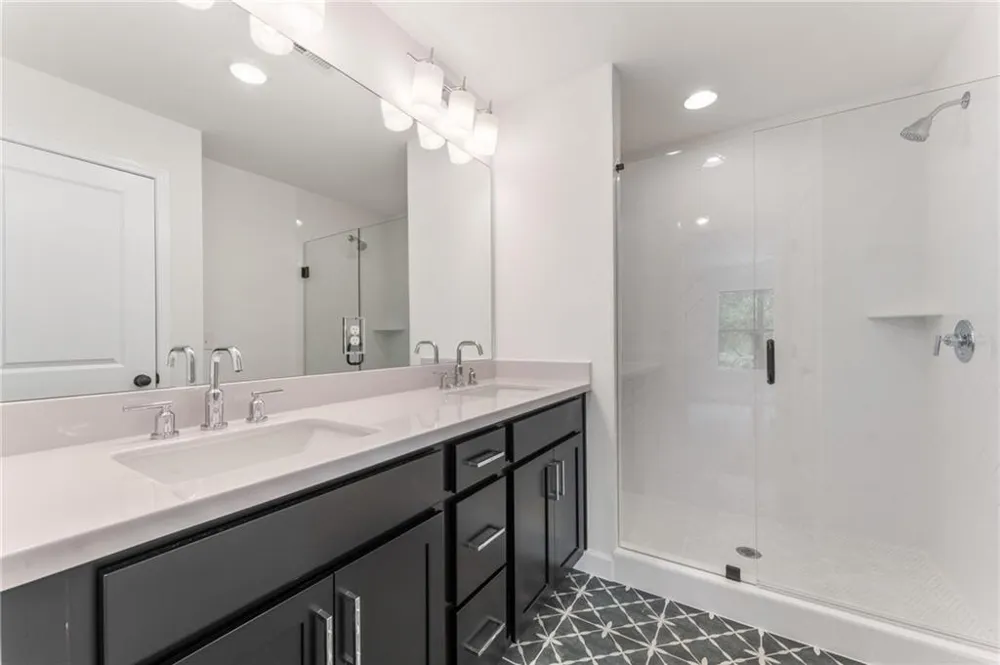 1919 Deco Drive Kennesaw, GA 30144
