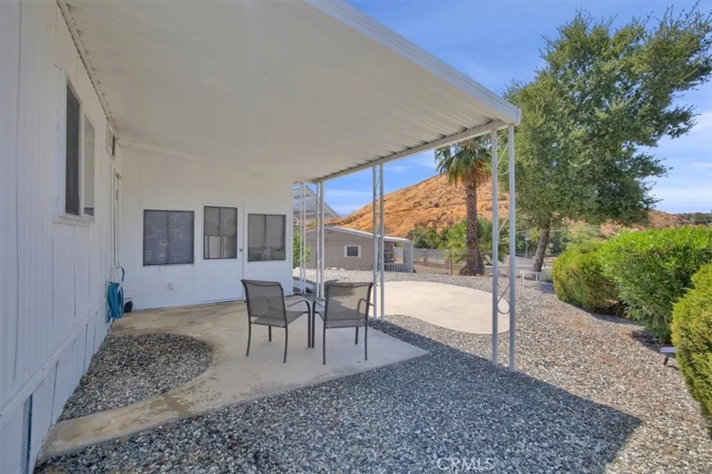 22780 Skylink Canyon Lake, CA 92587
