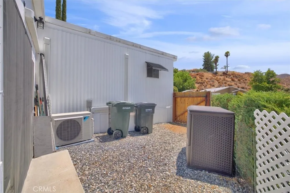 22780 Skylink Canyon Lake, CA 92587