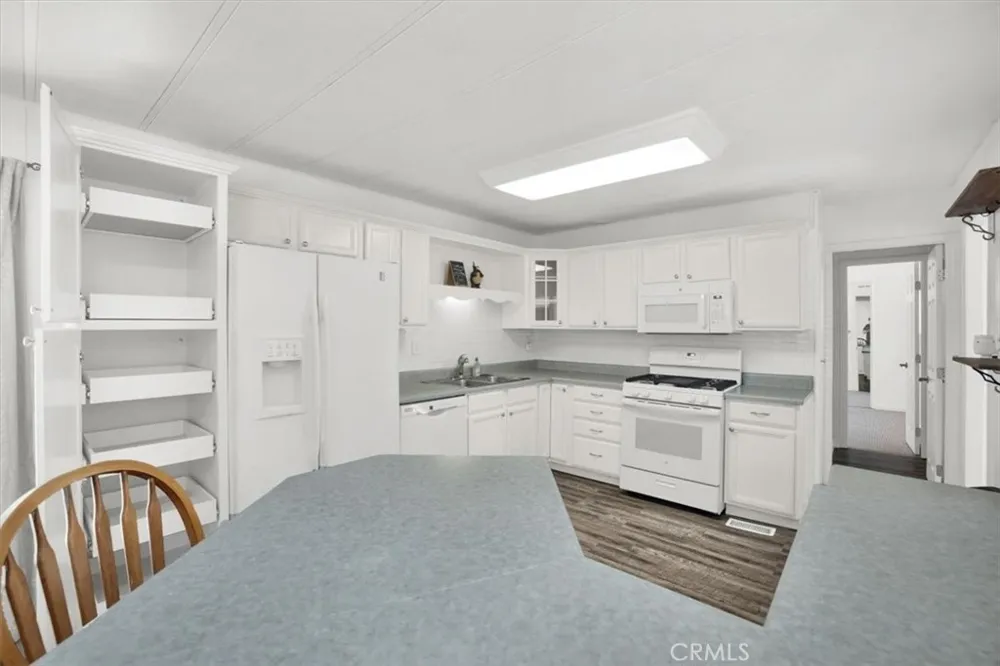 22780 Skylink Canyon Lake, CA 92587