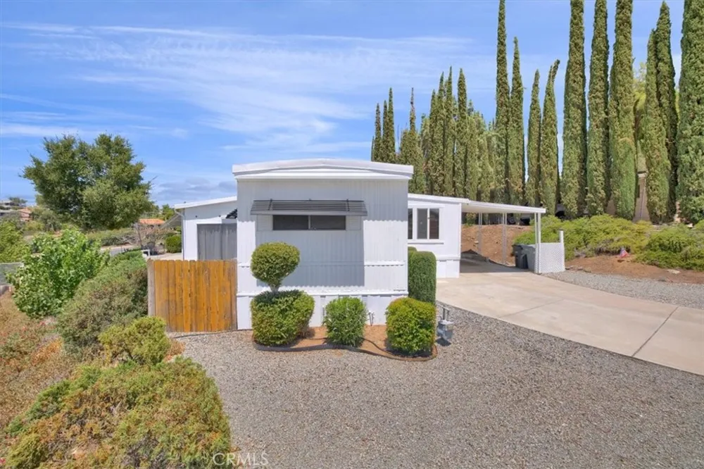 22780 Skylink Canyon Lake, CA 92587