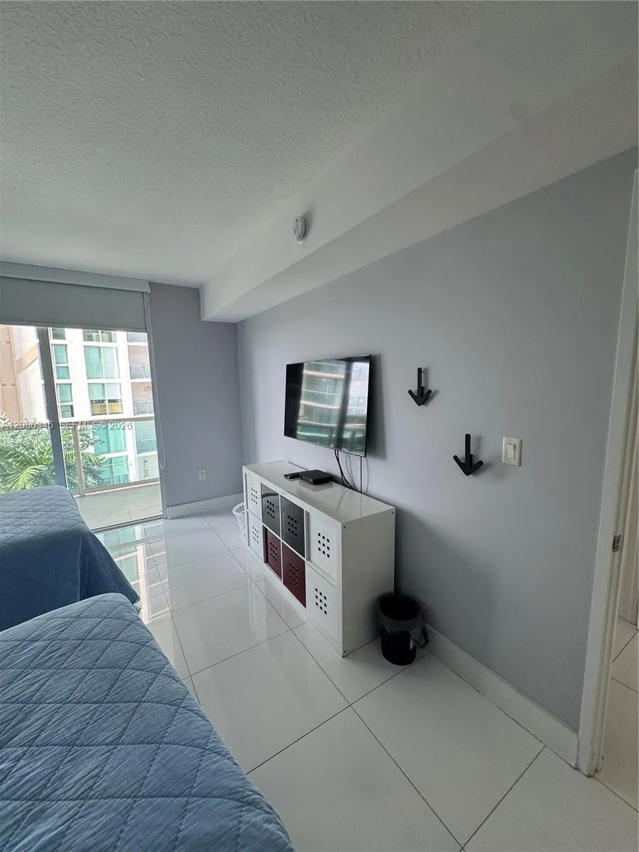 250 Sunny Isles Blvd #3-803 Sunny Isles Beach, FL 33160