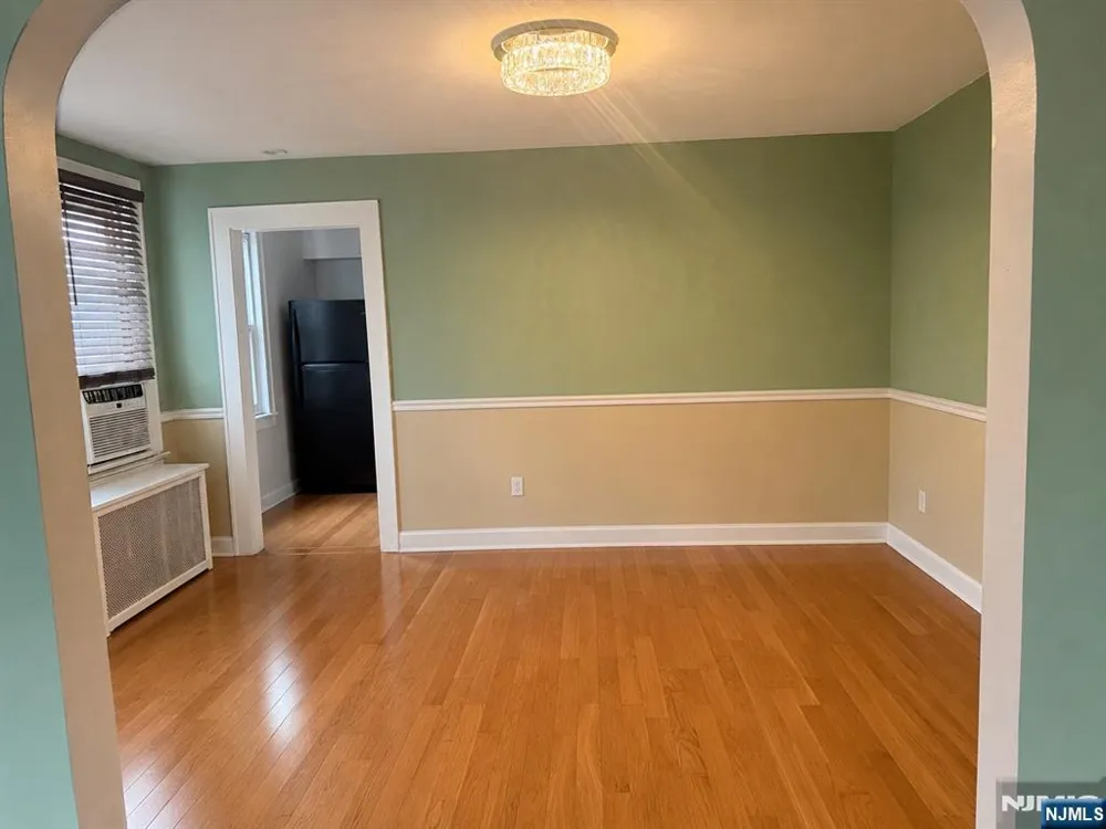503 6th Avenue Lyndhurst, NJ 07071
