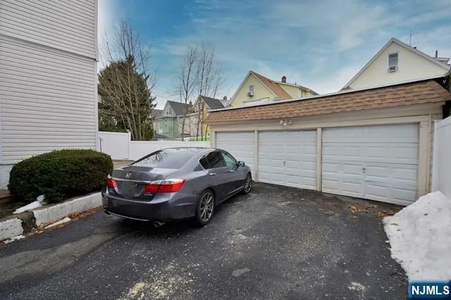 441-443 E 27th Street 2 Paterson, NJ 07514