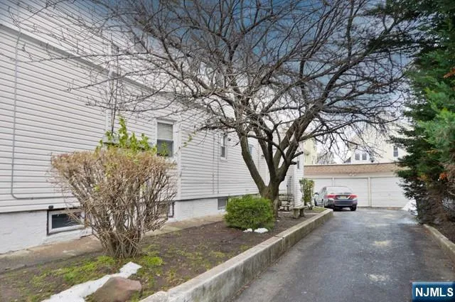 441-443 E 27th Street 2 Paterson, NJ 07514
