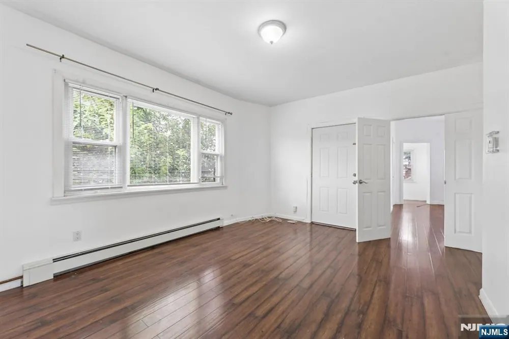 441-443 E 27th Street 2 Paterson, NJ 07514