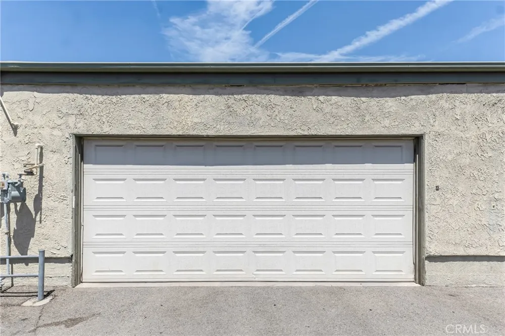 9555 Sepulveda #5 North Hills, CA 91343