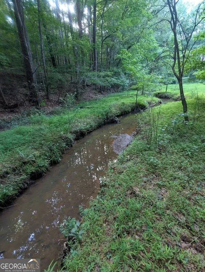 2773 River RD Ellenwood, GA 30294