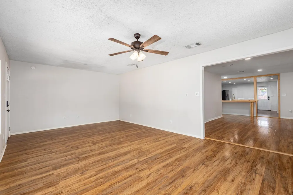 1909 Reese Street Liberty, TX 77575