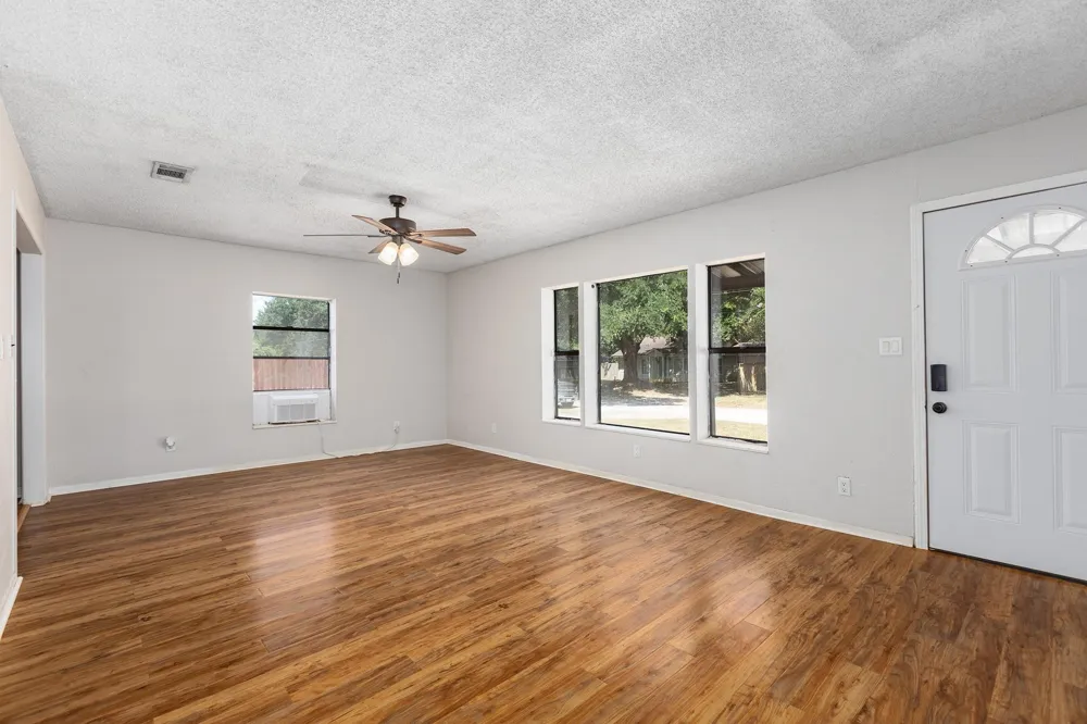 1909 Reese Street Liberty, TX 77575