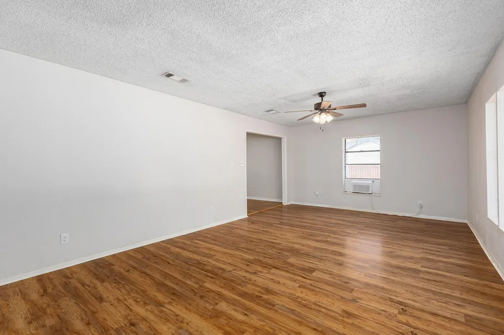 1909 Reese Street Liberty, TX 77575