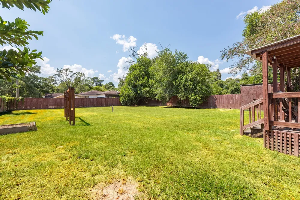 1909 Reese Street Liberty, TX 77575