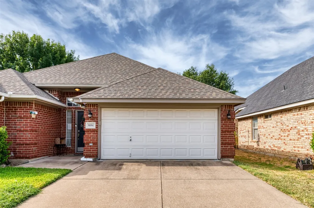 9094 Saranac Trail Fort Worth, TX 76118