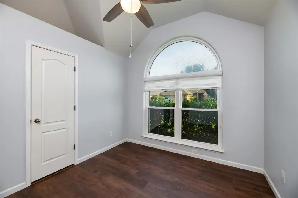 9094 Saranac Trail Fort Worth, TX 76118