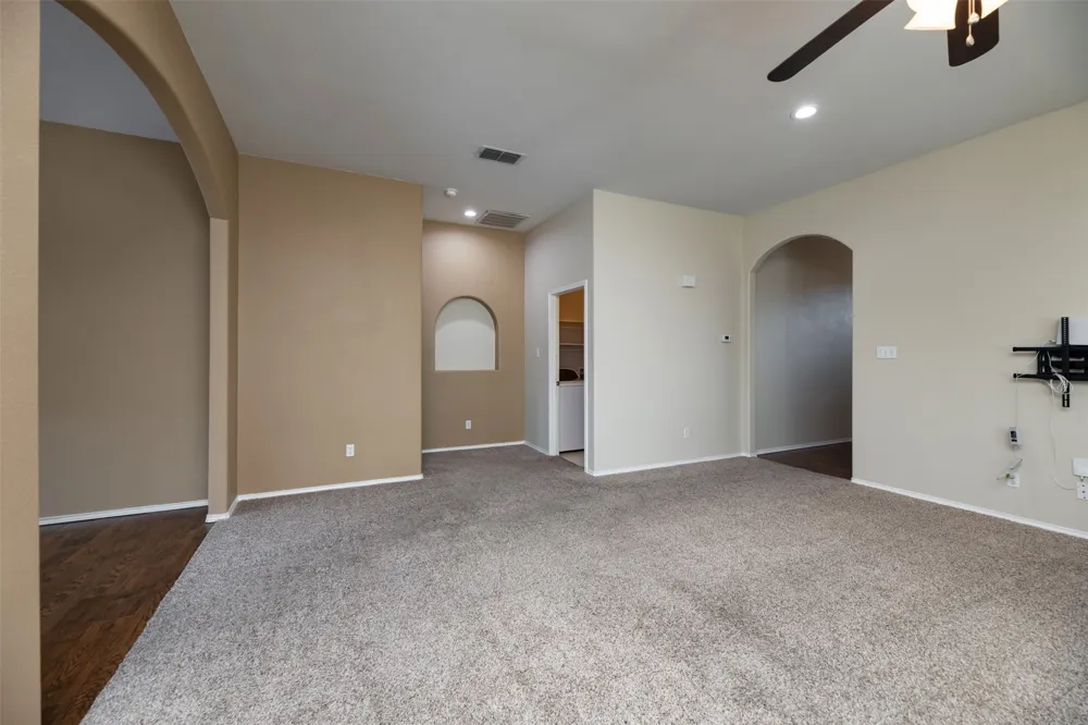 9094 Saranac Trail Fort Worth, TX 76118