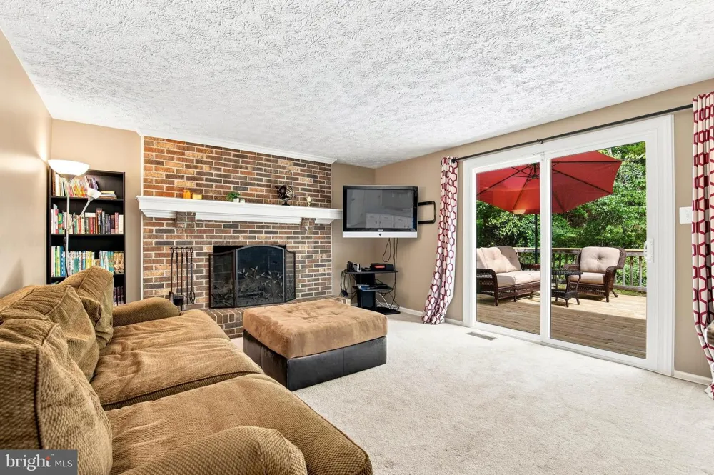 16125 OLMSTEAD LANE Woodbridge, VA 22191