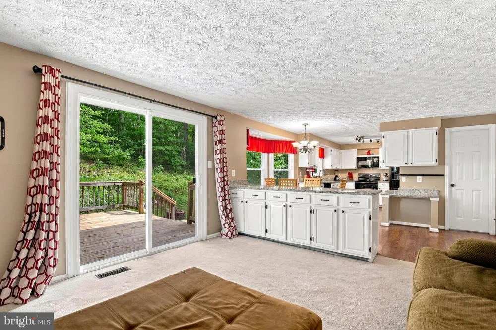 16125 OLMSTEAD LANE Woodbridge, VA 22191