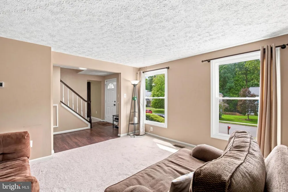 16125 OLMSTEAD LANE Woodbridge, VA 22191