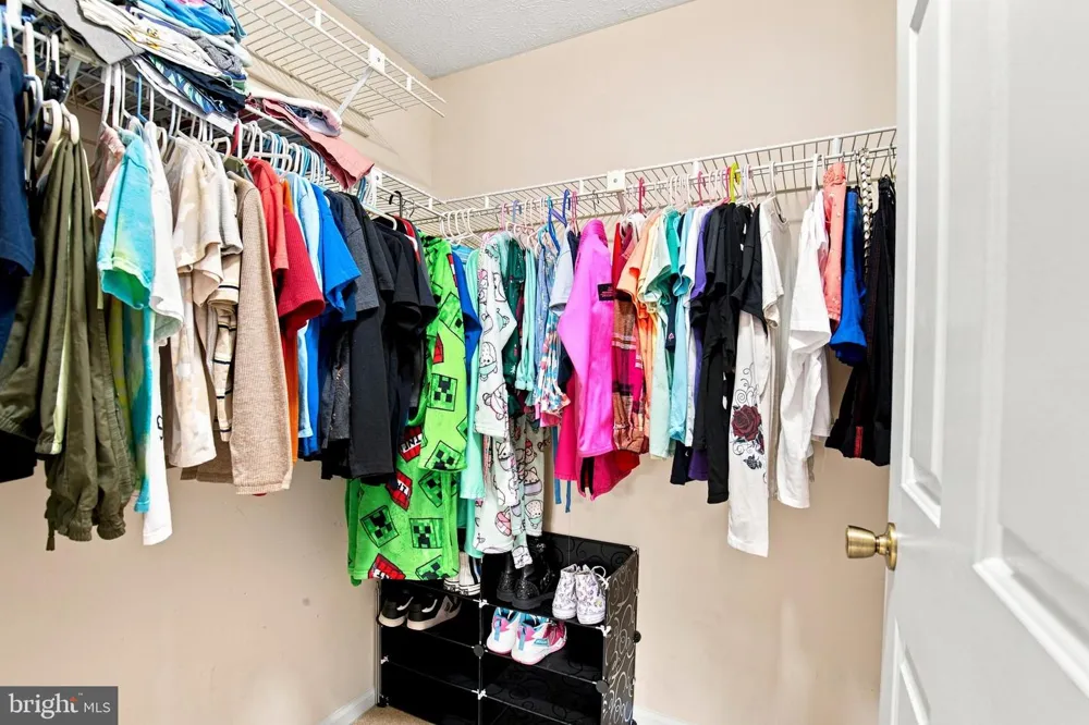 16125 OLMSTEAD LANE Woodbridge, VA 22191