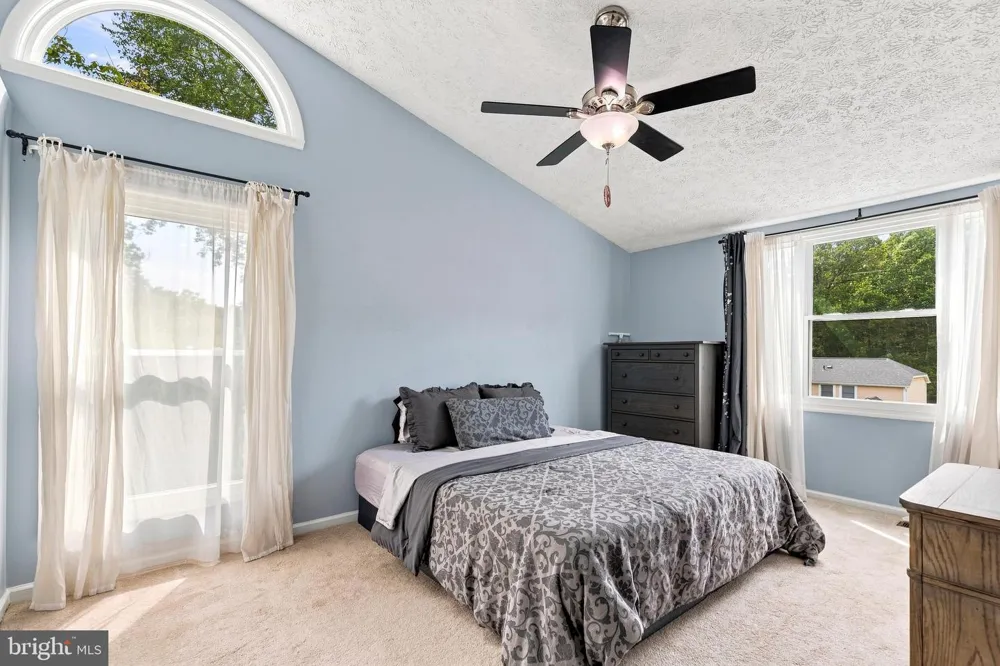 16125 OLMSTEAD LANE Woodbridge, VA 22191