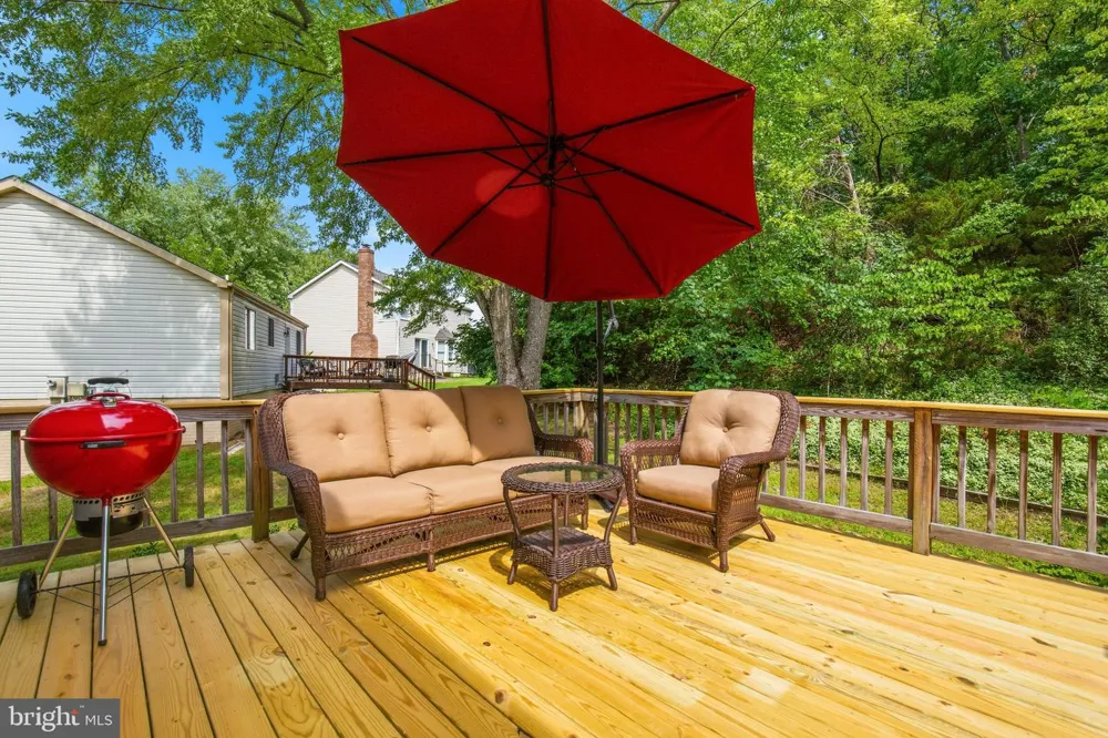 16125 OLMSTEAD LANE Woodbridge, VA 22191