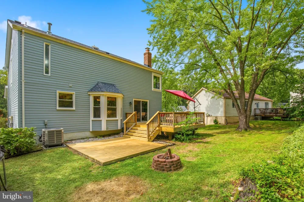 16125 OLMSTEAD LANE Woodbridge, VA 22191