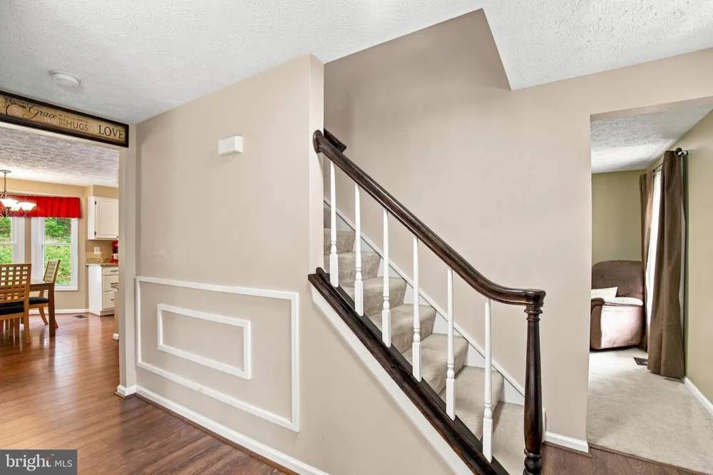16125 OLMSTEAD LANE Woodbridge, VA 22191