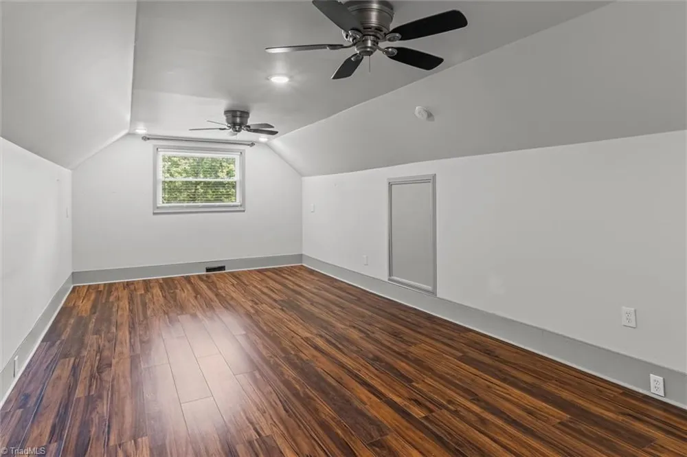 521 Dogwood Circle High Point, NC 27260