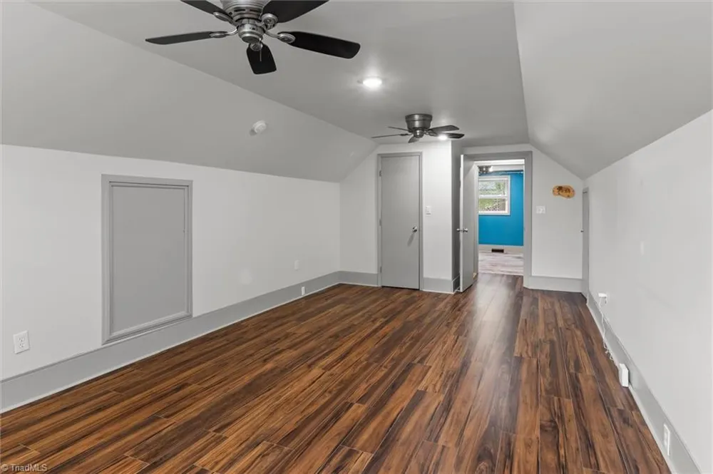 521 Dogwood Circle High Point, NC 27260