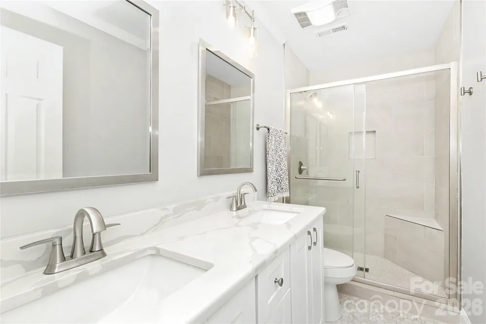 2701 Creekbed Lane Charlotte, NC 28210
