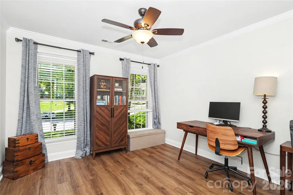 2701 Creekbed Lane Charlotte, NC 28210