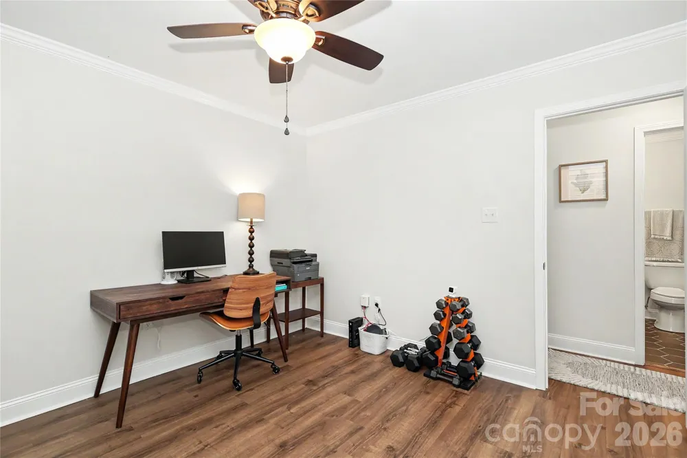 2701 Creekbed Lane Charlotte, NC 28210