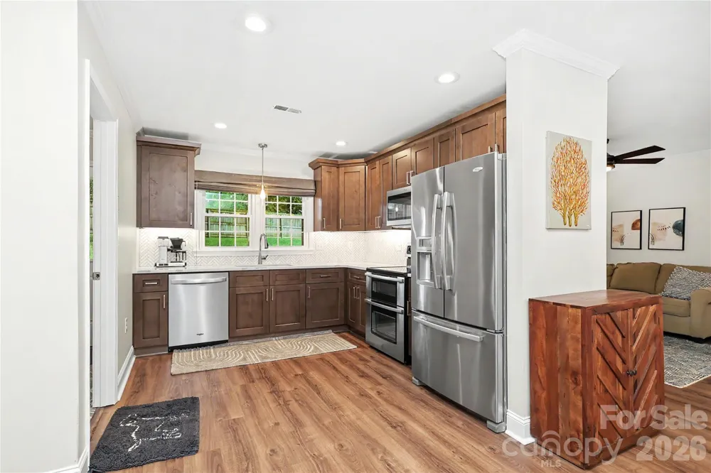 2701 Creekbed Lane Charlotte, NC 28210