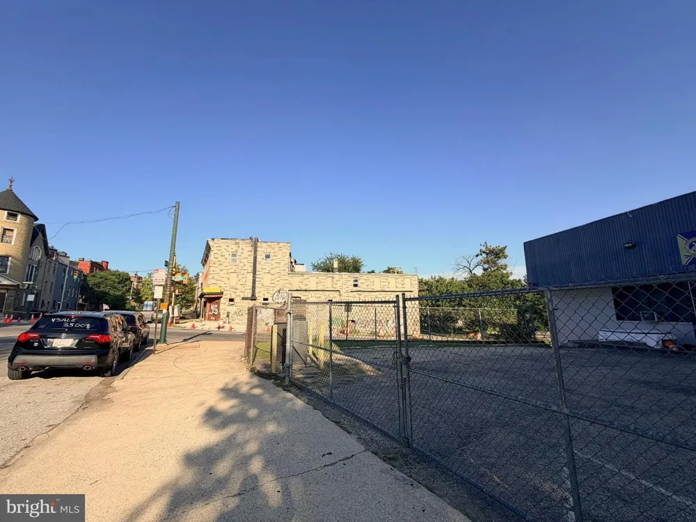 1909 FREDERICK AVENUE Baltimore, MD 21223