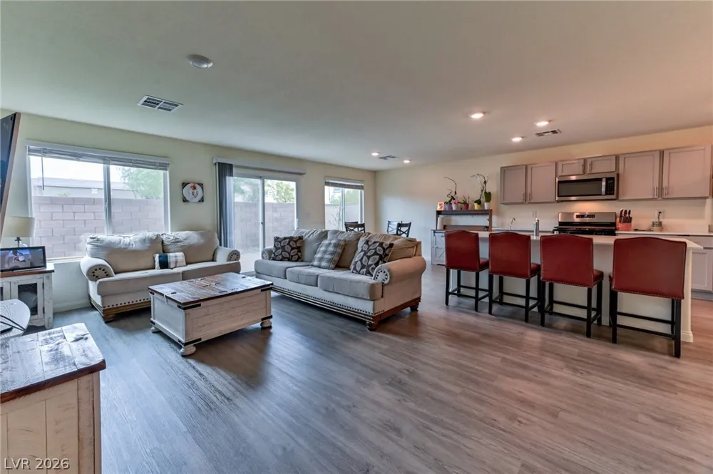 10395 Luna Mezzo Street Las Vegas, NV 89141