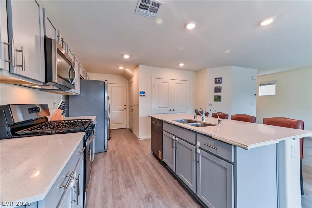 10395 Luna Mezzo Street Las Vegas, NV 89141