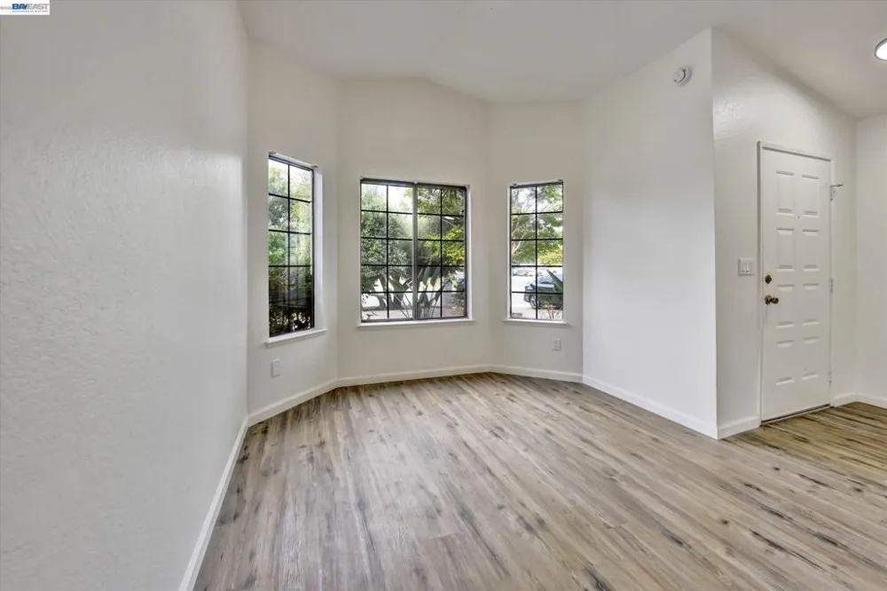 4205 Palomar Dr Antioch, CA 94531