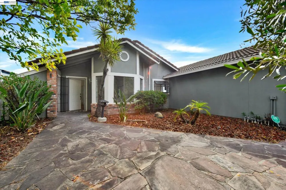 4205 Palomar Dr Antioch, CA 94531